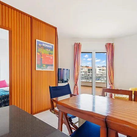 Apartment Welcs Apartamento 075 Emp Con Vistas Al Canal